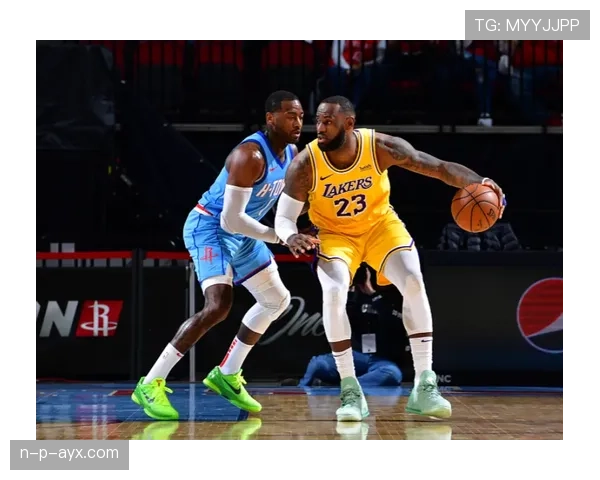 坦巴克蒂赛季回顾：球队表现引爆球迷热议，主场热情持续升温