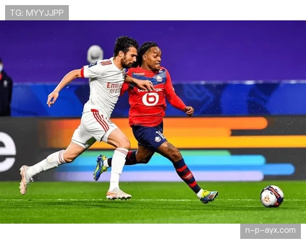 塞尔塔防线近期表现稳健,防守稳定性持续提升 塞尔塔防线近期表现稳健,防守稳定性持续提升